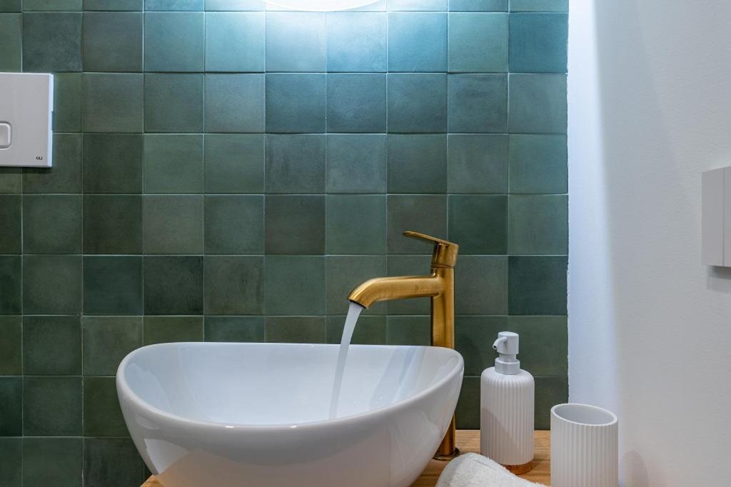 Habitart Hotel Monserrato Ngoại thất bức ảnh